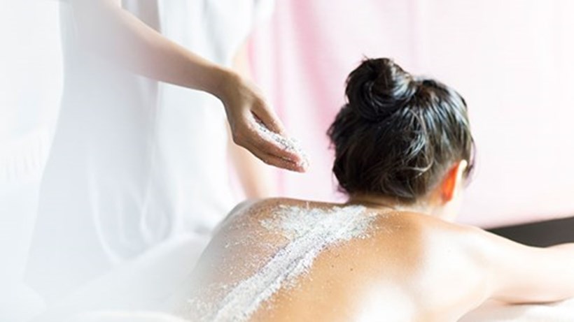 Lanesborough Club Spa Knightsbridge Spa Treatments Back Waxing 820X461 (1)